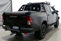 2020 Toyota Hilux Rugged X