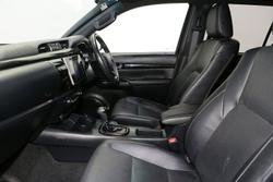 2020 Toyota Hilux Rugged X