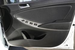 2016 Hyundai Accent SR