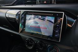 2017 Toyota Hilux SR