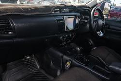 2017 Toyota Hilux SR