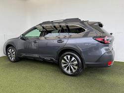 2025 Subaru Outback AWD Touring