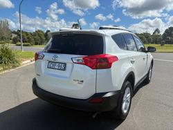 2014 Toyota RAV4 GXL