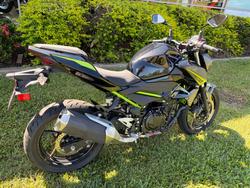 2023 Kawasaki Z400 Black