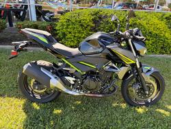 Kawasaki Z400