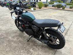 2024 Triumph BONNEVILLE SPEED TWIN Green