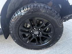 2022 Toyota Hilux SR5