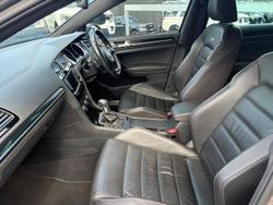 2016 Volkswagen Golf R