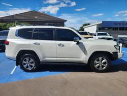 2025 Toyota Landcruiser Sahara
