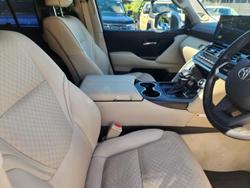 2025 Toyota Landcruiser Sahara