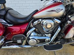 Kawasaki 2009 KAWASAKI 1700CC VN1700 NOMAD Red