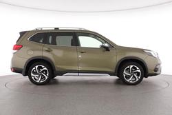 2024 Subaru Forester 2.5i