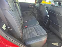 2024 Mitsubishi Outlander Black Edition