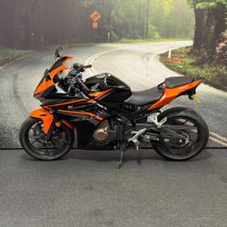 2016 Honda CBR500R Black