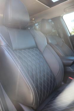 2023 Mitsubishi Outlander Exceed