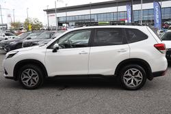 2024 Subaru Forester 2.5i