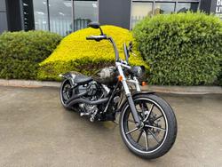 2016 HARLEY-DAVIDSON FXSB SOFTAIL BREAKOUT Gold