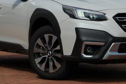 2025 Subaru Outback AWD Touring XT