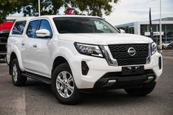 2021 Nissan Navara ST 4x2