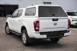2021 Nissan Navara ST 4x2