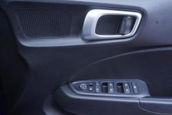 2019 Hyundai Venue Active