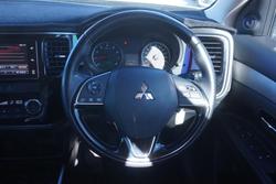 2017 Mitsubishi Outlander LS