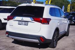 2017 Mitsubishi Outlander LS