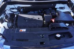 2017 Mitsubishi Outlander LS