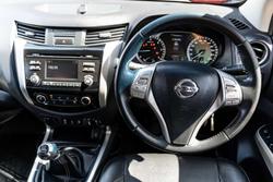 2016 Nissan Navara ST