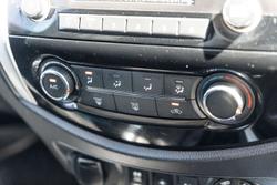 2016 Nissan Navara ST