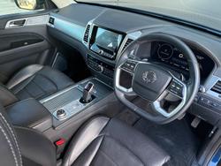 2022 SsangYong Rexton ELX