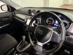 2020 Suzuki Vitara LY Series II Bright Red