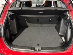 2020 Suzuki Vitara LY Series II Bright Red