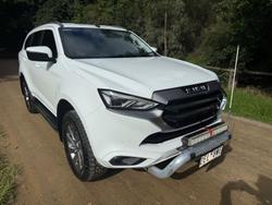 2022 Isuzu MU-X LS-U