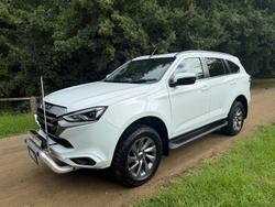 2022 Isuzu MU-X LS-U