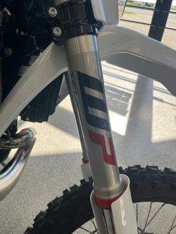 2026 HUSQVARNA TE300 WHITE