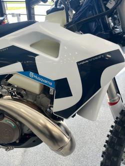 2026 HUSQVARNA TE300 WHITE