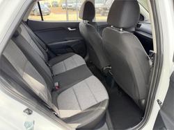 2024 KIA STONIC S YB MY24 White