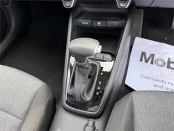 2024 KIA STONIC S YB MY24 White