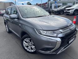 2021 Mitsubishi Outlander ES