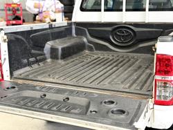 2011 Toyota Hilux Workmate KUN26R MY12 4X4 Glacier White