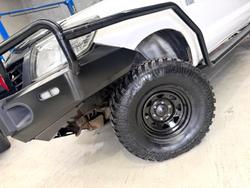 2011 Toyota Hilux Workmate KUN26R MY12 4X4 Glacier White