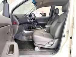 2011 Toyota Hilux Workmate KUN26R MY12 4X4 Glacier White