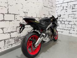 2025 Aprilia RS 660 LAMS RS Grey