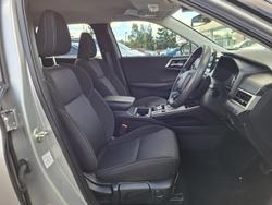 2023 Mitsubishi Outlander ES