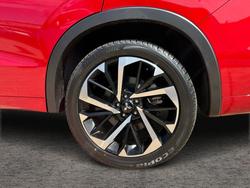 2025 Mitsubishi Outlander PHEV Exceed Tourer