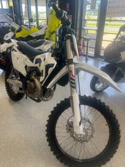 2026 HUSQVARNA FC450 WHITE