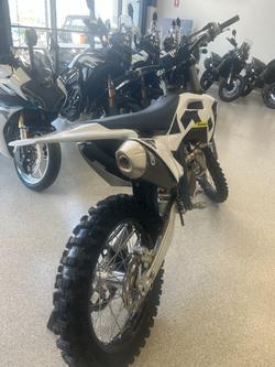 2026 HUSQVARNA FC450 WHITE