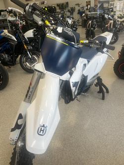 2026 HUSQVARNA FC450 WHITE