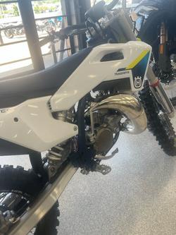 2026 HUSQVARNA TC85 (19/16) BLUE